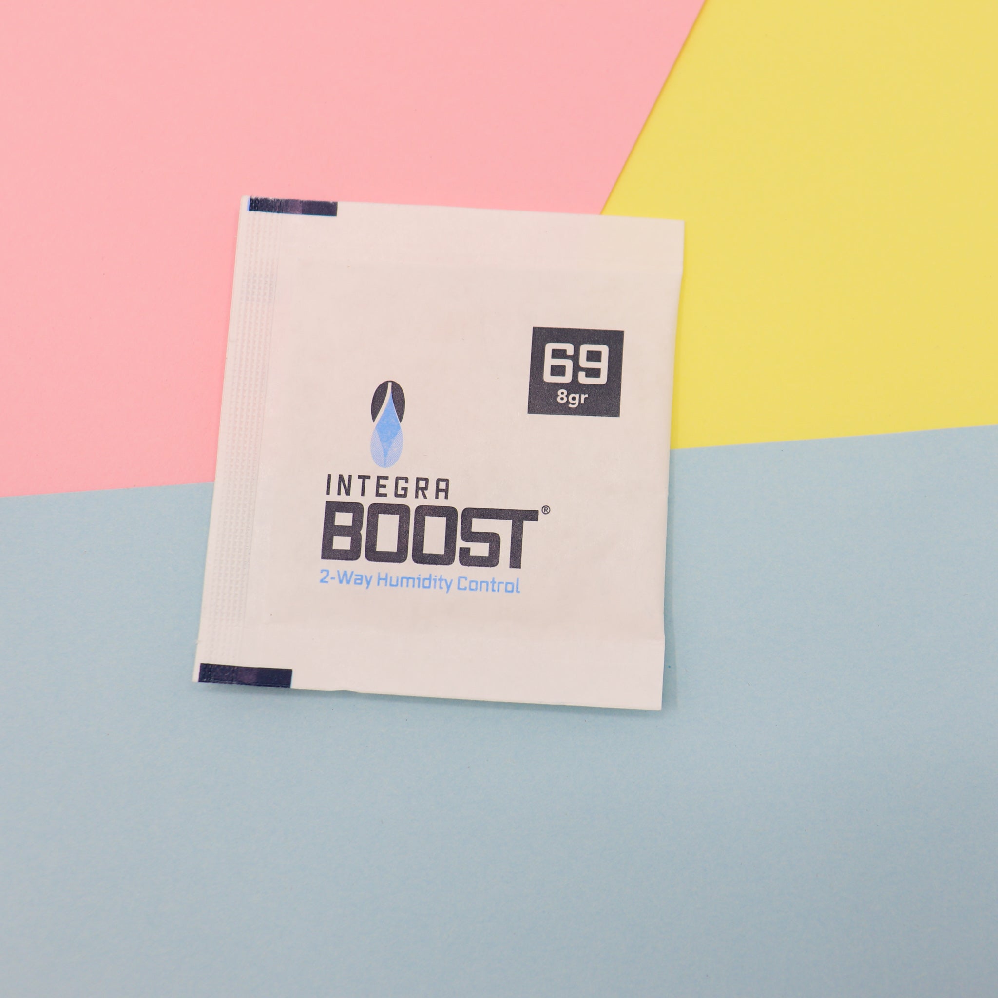 8-Gram Integra Boost 2-Way Humidity Control at 69% RH